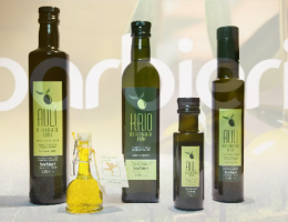 Immagine 1 di OLIO EXTRAVERGINE DI OLIVA D.O.P. IRPINIA COLLINE DELL'UFITA CATEGORIA SUPERIORE