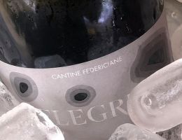 Immagine 4 di CAMPI FLEGREI SPUMANTE DI FALANGHINA D.O.C. FLAEGREO