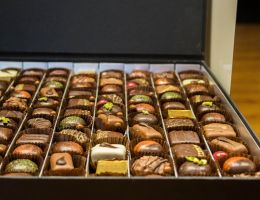 Immagine 1 di PRALINE ALTA QUALITA' DI NELLA CIOCCOLATA IVREA