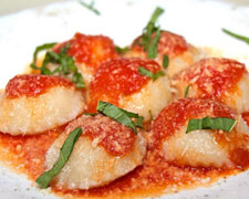 Immagine 3 di RAVIOLI CAPRESI