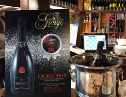 Immagine 2 di GRAN CUVEE' STORICA METODO CLASSICO D.O.C.G GIORGI 1870