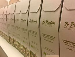 Immagine 5 di OLIO EXTRAVERGINE DI OLIVA BIOLOGICO ALTA QUALITA' LE PASSIONI