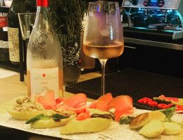 Immagine 5 di GARDA CLASSICO CHIARETTO DI MONIGA D.O.C. SIGLI' MONTE CICOGNA