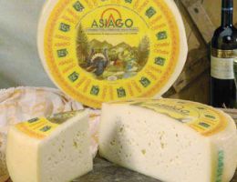 Immagine 1 di ASIAGO PRESSATO MONTI TRENTINI D.O.P.