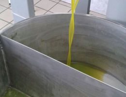 Immagine 4 di OLIO EXTRAVERGINE DI OLIVA BLEND DI  ALTA QUALITA'