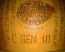 Immagine 1 di PARMIGIANO REGGIANO D.O.P. 62 MESI