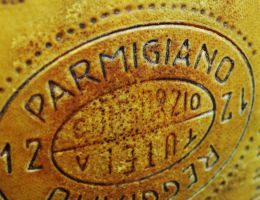 Immagine 3 di PARMIGIANO REGGIANO D.O.P.
