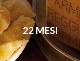 Immagine 1 di PARMIGIANO REGGIANO D.O.P. 22 MESI ​​​​​​​CASEIFICIO LA CAPPELLETTA