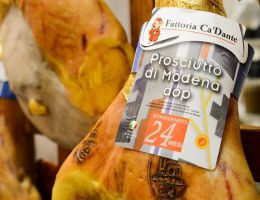 Immagine 1 di PROSCIUTTO CRUDO DI MODENA  D.O.P. 24 MESI