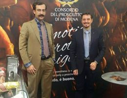 Immagine 3 di PROSCIUTTO CRUDO DI MODENA  D.O.P. 24 MESI