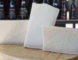 Immagine 4 di PARMIGIANO REGGIANO D.O.P. 36 MESI CASEIFICIO FAVA