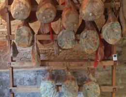 Immagine 4 di PROSCIUTTO CRUDO DI CINTA SENESE 24 MESI AGRI BORGHI TIZIANO