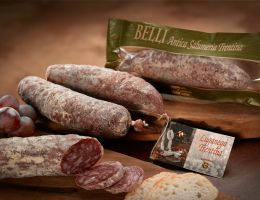 Immagine 1 di LUCANICA  DEL TRENTINO LA SALUMERIA BELLI