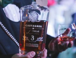 Immagine 2 di FUORICLASSE LEON RISERVA 15 ANNI