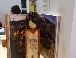 Immagine 2 di PIERA DOLZA TORCHIATO DI FREGONA COLLI DI CONEGLIANO D.O.C.G.