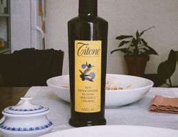 Immagine 1 di OLIO EXTRA VERGINE DI OLIVA D.O.P. VALLI TRAPANESI BLEND DI CATEGORIA SUPERIORE TITONE