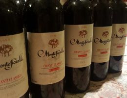 Immagine 1 di CHIANTI CLASSICO RISERVA D.O.C.G. GRANDE SELEZIONE