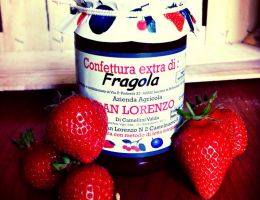 Immagine 1 di CONFETTURA DI FRAGOLE