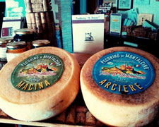 Immagine 1 di PECORINO DI MONTALCINO® CASEIFICO FIOR DI MONTALCINO