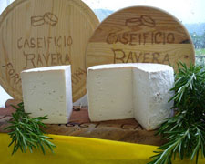 Immagine 1 di VARIETA' DI FORMAGGI ARTIGIANALI A LATTE DI CAPRA