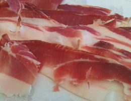 Immagine 2 di Prosciutto Crudo Suino Nero Casertano