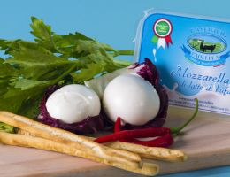 Immagine 4 di Mozzarella Aversana