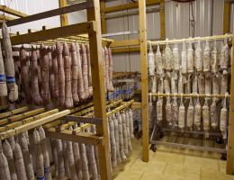 Immagine 3 di SALAME NOSTRANO CON LARDELLO I SALUMI DI ALBERICO