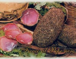 Immagine 1 di FIOCCO AL PEPE NERO