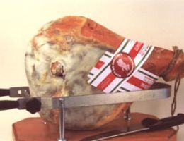 Immagine 1 di Prosciutto Crudo di Faeto
