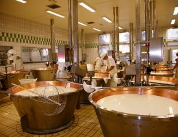 Immagine 2 di PARMIGIANO REGGIANO D.O.P.