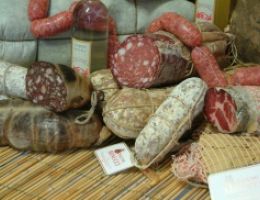 Immagine 1 di VARIETA' SALUMI DELLA TRADIZIONE SENESE
