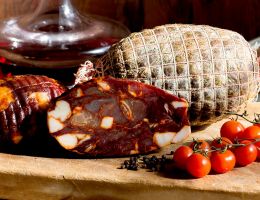 Immagine 1 di VENTRICINA DA SUINO NERO PELIGNO D'ABRUZZO