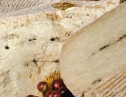 Immagine 1 di PECORINO SICILIANO STAGIONATO CASEIFICIO FERRARO