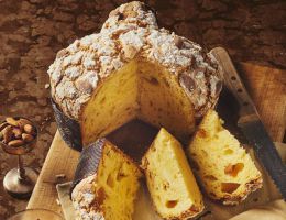 Immagine 1 di Panettone Fichi Mele e Noci