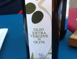 Immagine 1 di OLIO EXTRAVERGINE DI OLIVA D.O.P. UMBRIA DI CATEGORIA SUPERIORE