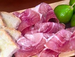 Immagine 2 di VIOLINO DI PROSCIUTTO di Montorio ®