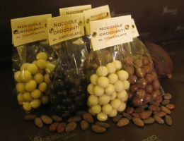 Immagine 3 di CIOCCOLATO DI ALTA QUALITA'