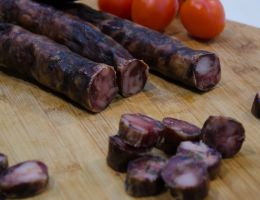 Immagine 1 di SALSICCIA DI POLMONE DI SUINO NERO CASERTANO