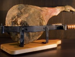 Immagine 1 di PROSCIUTTO CRUDO DI MORA ROMAGNOLA SALUMERIA ZIVIERI