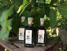 Immagine 1 di NOCINO CON MALLO DI NOCE BIO FRUTTO DEL GARDA