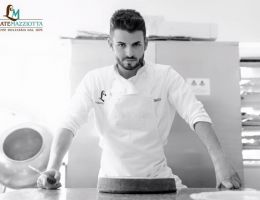 Immagine 1 di MOSTACCIOLI REALI DOLCIARIA LABBATE MAZZIOTTA