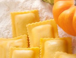 Immagine 1 di PASTA ARTIGIANALE FRESCA ALL'UOVO RIPIENA