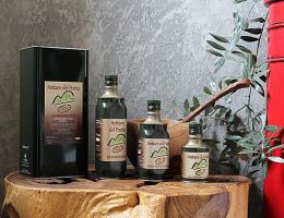 Immagine 1 di OLIO EXTRAVERGINE DI OLIVA BLEND DI QUALITA' SUPERIORE NETTARE DEL POETA