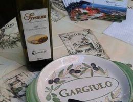 Immagine 1 di OLIO EXTRA VERGINE DI OLIVA PENISOLA SORRENTINA  D.O.P. SYRENUM CATEGORIA SUPERIORE