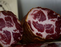 Immagine 1 di CAPOCOLLO DEL CILENTO LA CILENTANA SALUMI