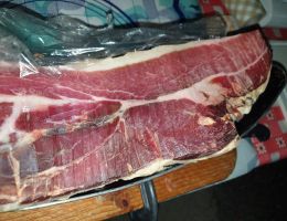 Immagine 4 di PROSCIUTTO CRUDO DI SUINO NERO CASERTANO STAGIONATO