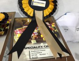 Immagine 4 di MOZZARELLA DI BUFALA CAMPANA D.O.P.