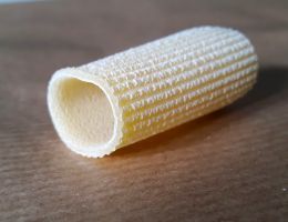 Immagine 1 di SCHIAFFONI RIGATI ARTIGIANALI  DI SEMOLA DI GRANO DURO TRAFILATA AL BRONZO