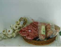Immagine 1 di COTECHINO E SALCICCIA BON TON SALUMI