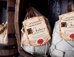 Immagine 4 di CULATELLO DI CANOSSA SALUMIFICIO GIANFERRARI